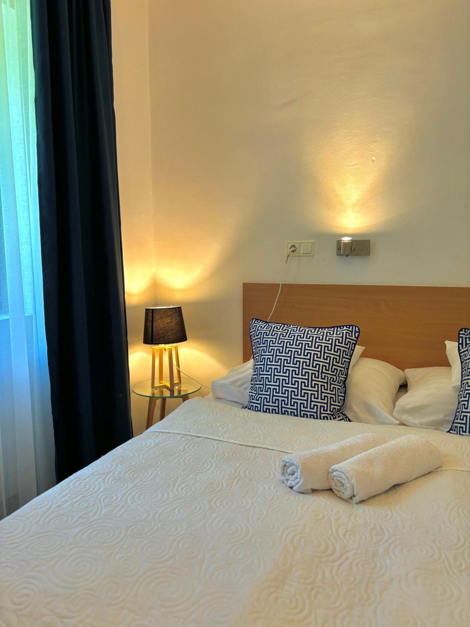 Sziget23 Hotel Abrahamhegy Exterior photo