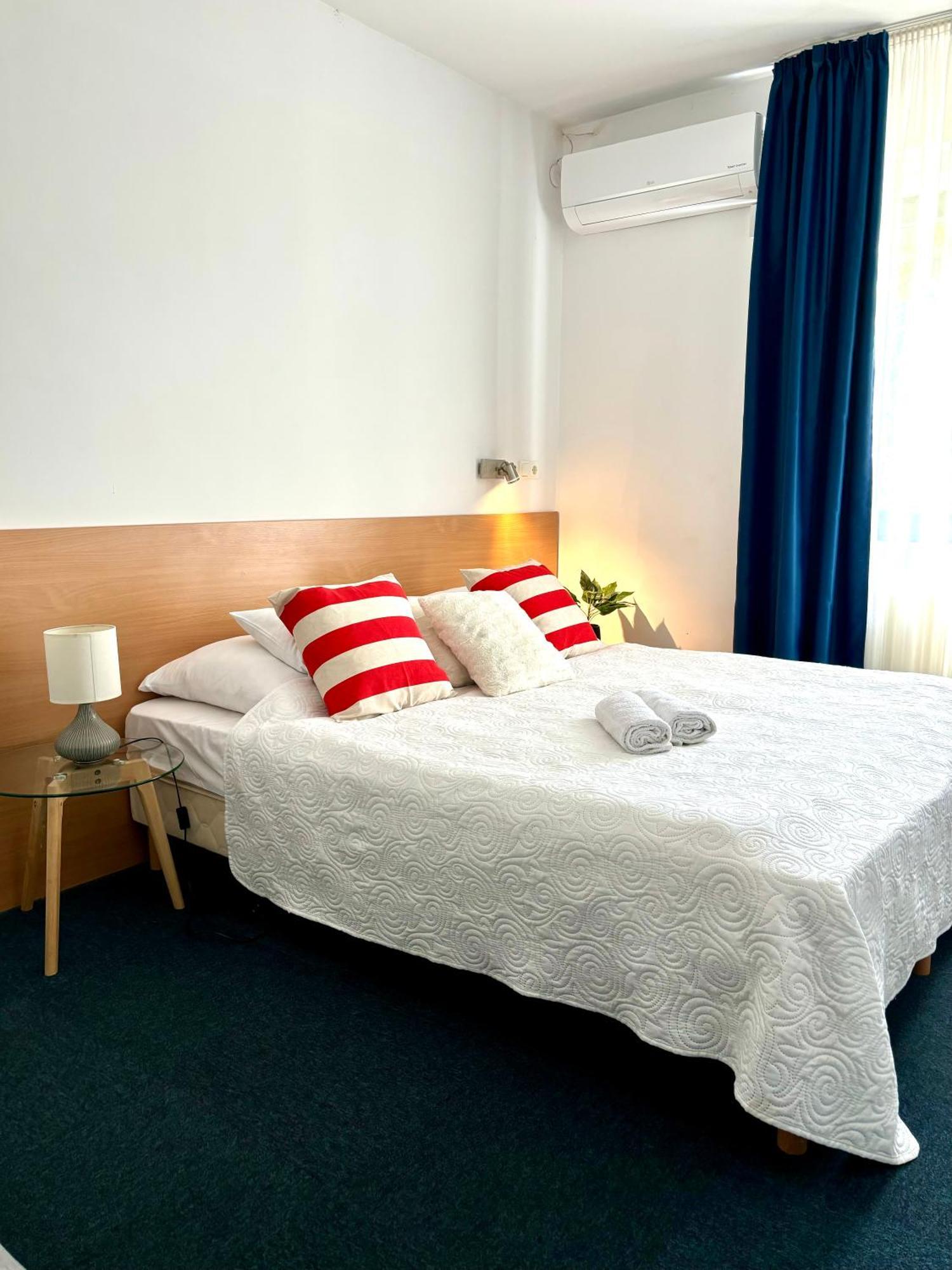 Sziget23 Hotel Abrahamhegy Exterior photo